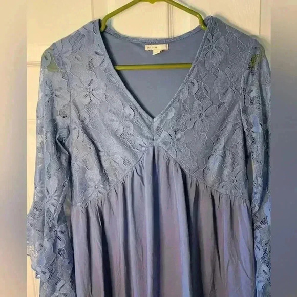 EST. 1946 Woman's Light Blue V-Neck Lace 3/4 Length Sleeve Mini Dress Size Small - Picture 2 of 7